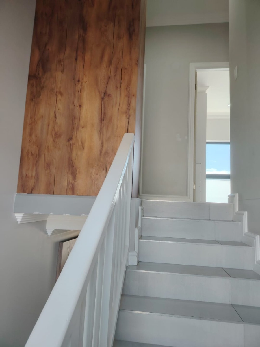 3 Bedroom Property for Sale in Hartenbos Central Western Cape